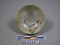 藏品(彩繪花卉大湯碗)的圖片